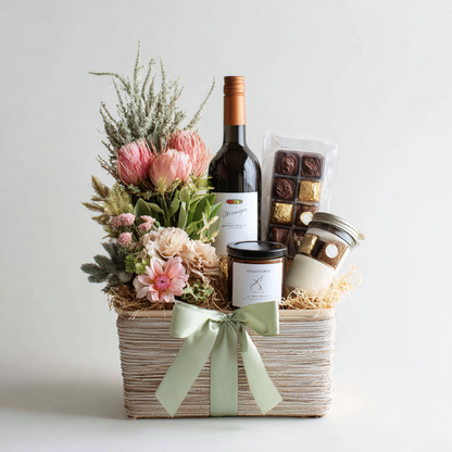 Premium Hamper with Wine – Indulge in Luxury